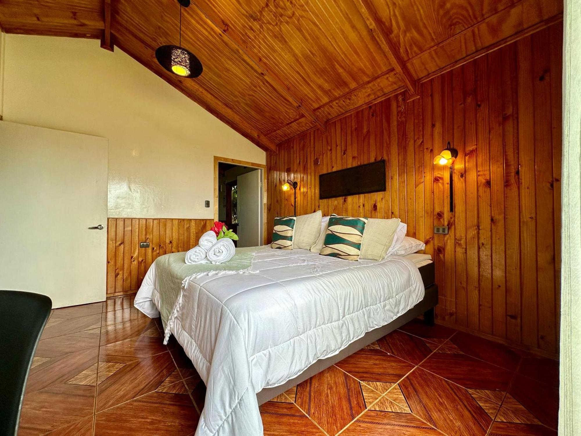 Paraiso Sunset Bungalows Hanga Roa Exteriör bild