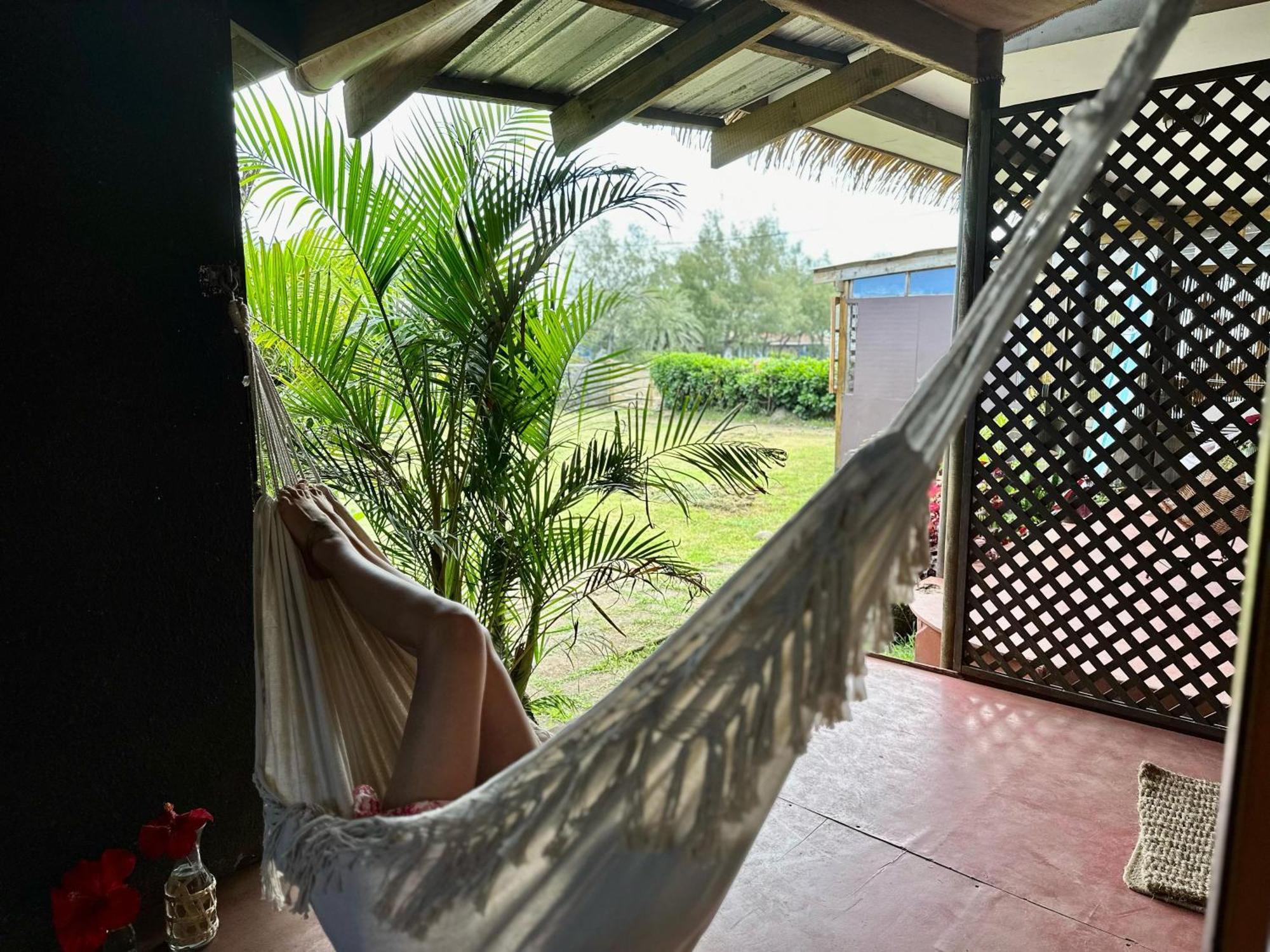 Paraiso Sunset Bungalows Hanga Roa Exteriör bild